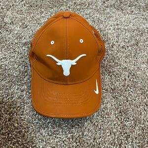 Nike Texas Longhorns Youth Coaches Cap, burnt orange